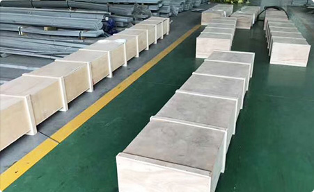 Every cartons loaded with good shoring and strengthening;